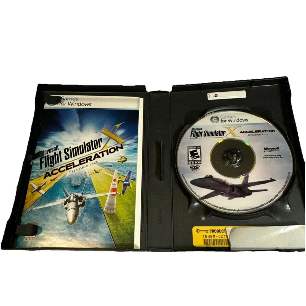 Microsoft Flight Simulator X: Deluxe edition + Acceleration Expansion PC